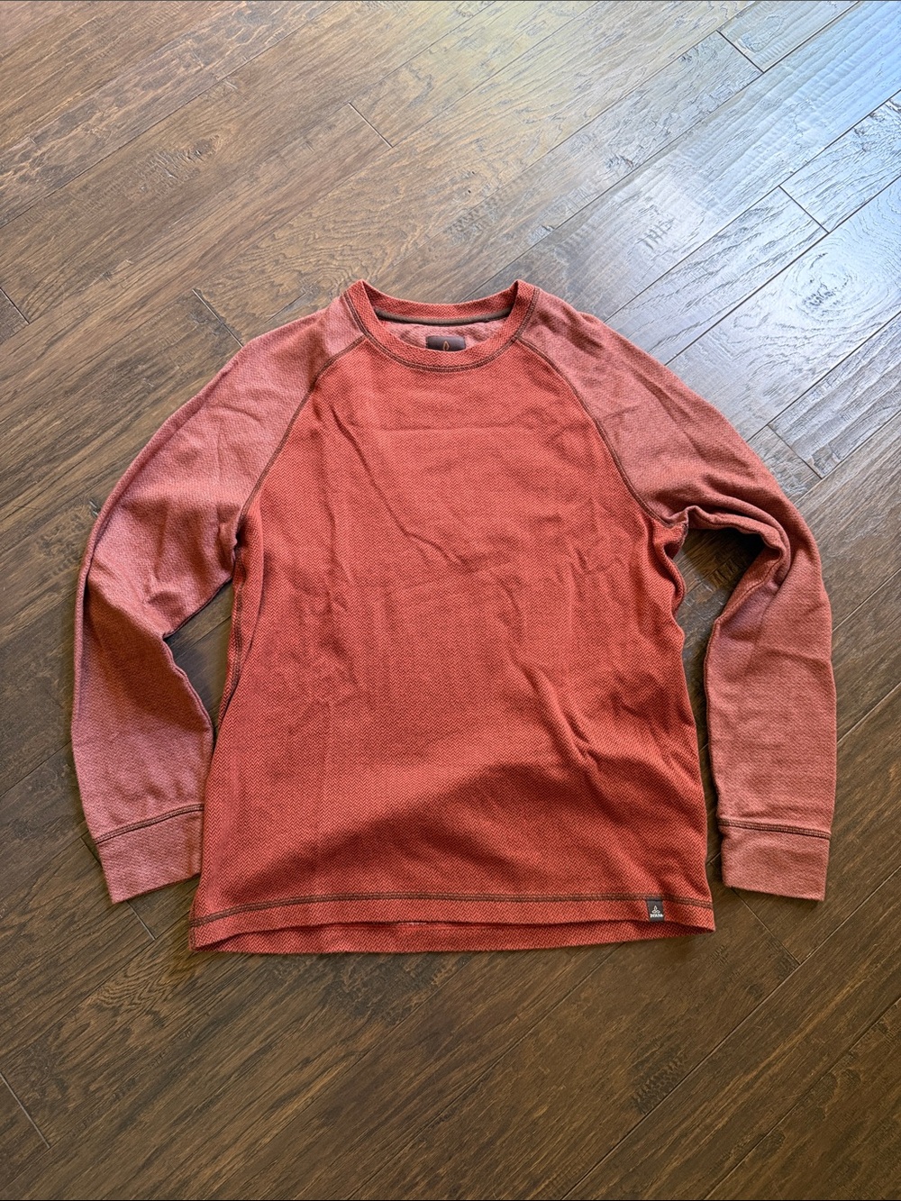 Men's Prana Long-Sleeve Thermal Shirt - Rust Redsize large